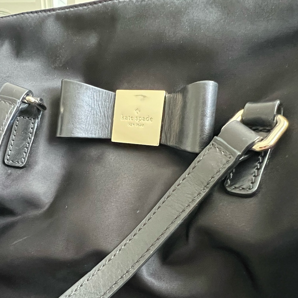 KATE SPADE BLACK LEATHER BOW MEDIUM CROSSBODY SATCHEL BAG PURSE POCKETBOOK - Picture 5 of 5
